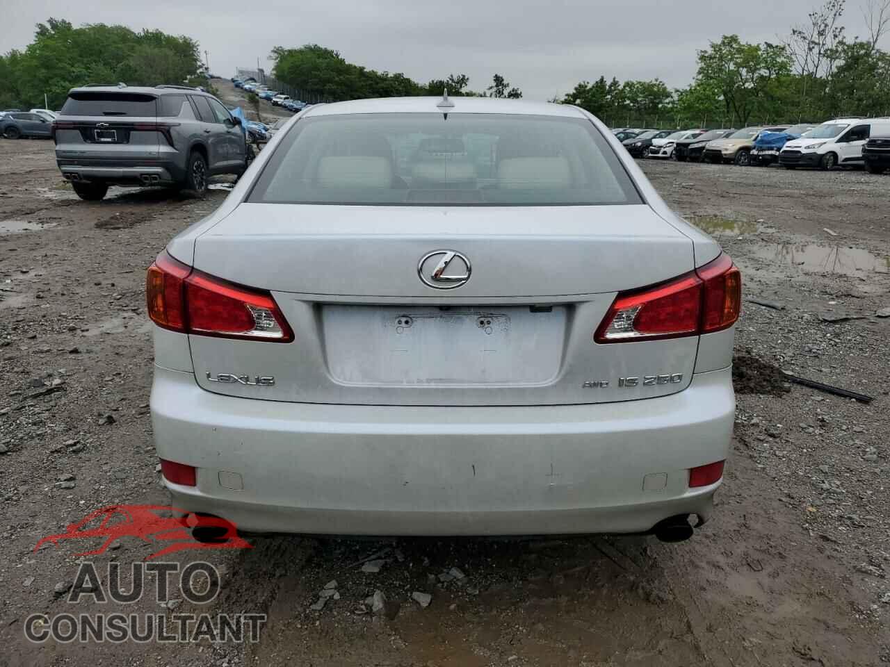 LEXUS IS 2010 - JTHCF5C26A5042892