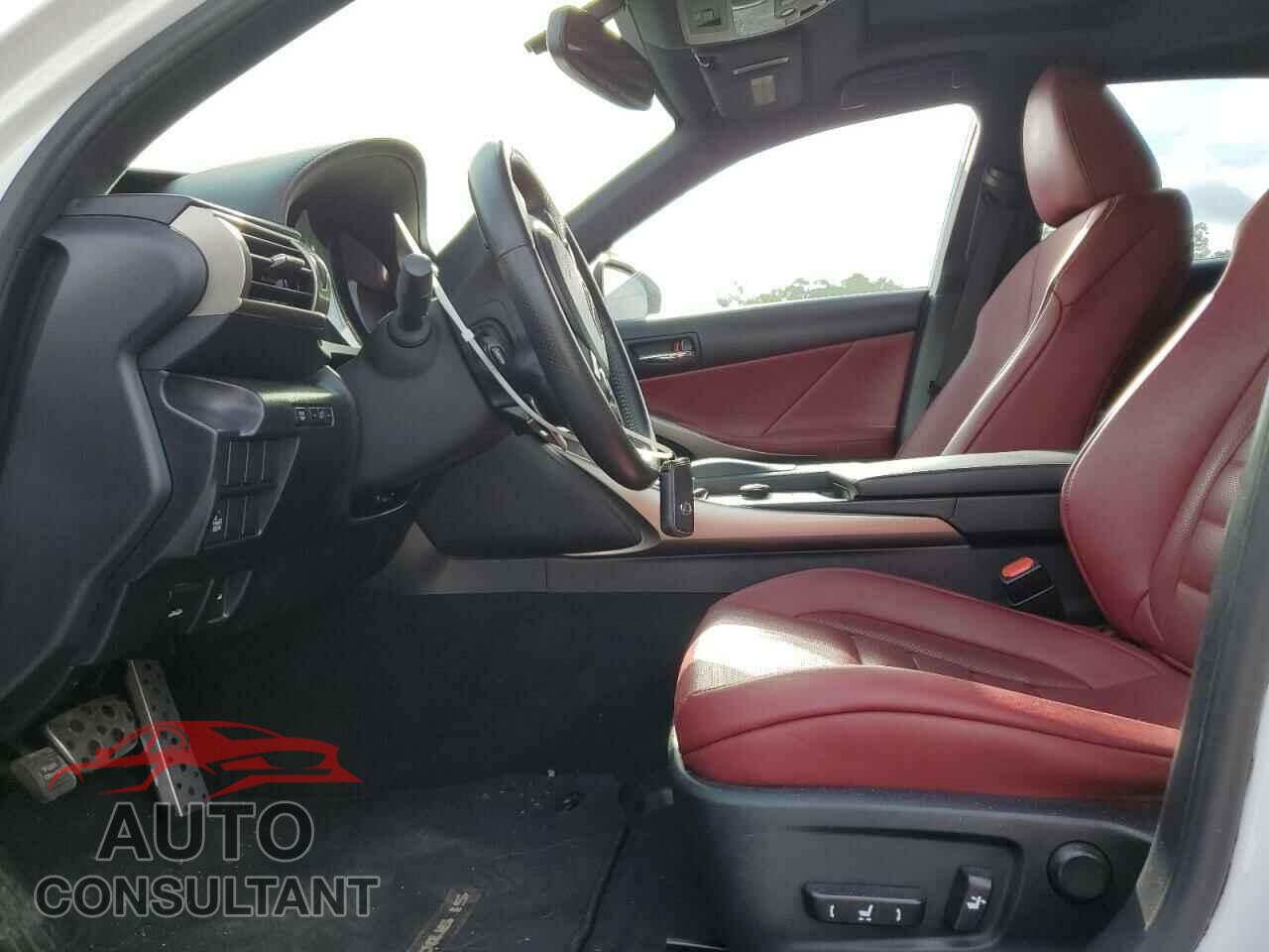 LEXUS IS 2015 - JTHBF1D28F5079453