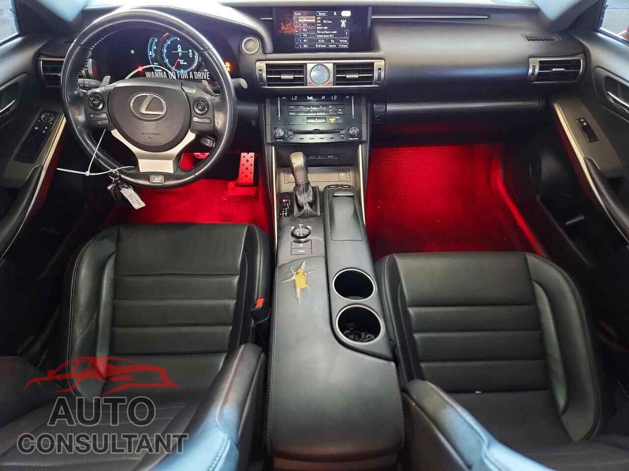 LEXUS IS 2014 - JTHBF1D21E5001188