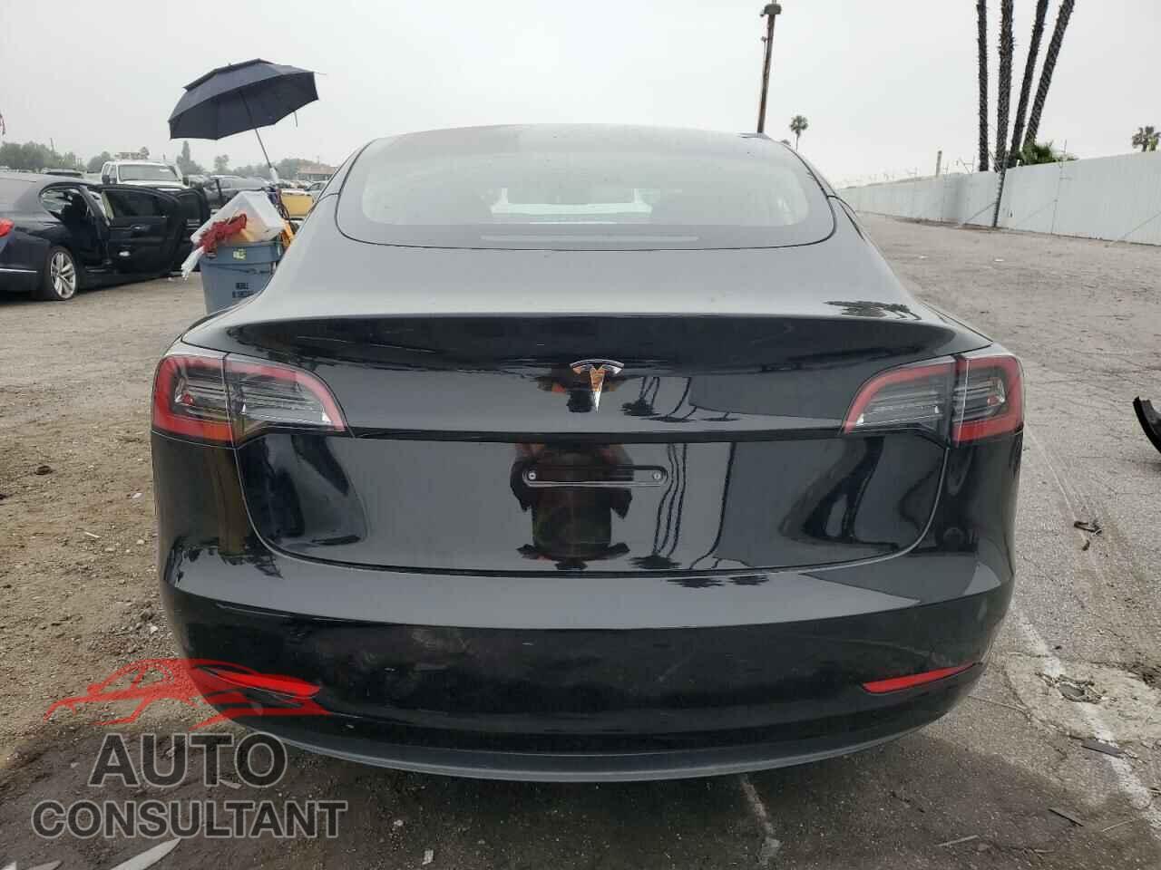 TESLA MODEL 3 2023 - 5YJ3E1EA5PF581559