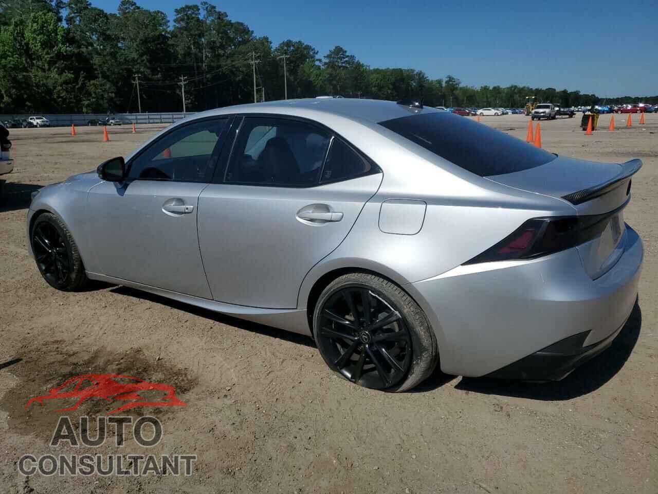LEXUS IS 2018 - JTHBA1D20J5079406