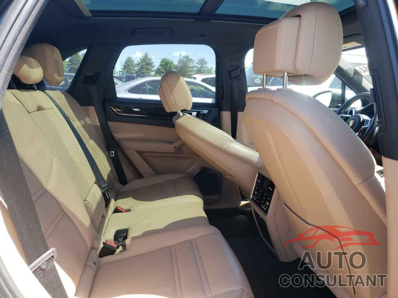 PORSCHE CAYENNE 2021 - WP1AE2AY0MDA24527