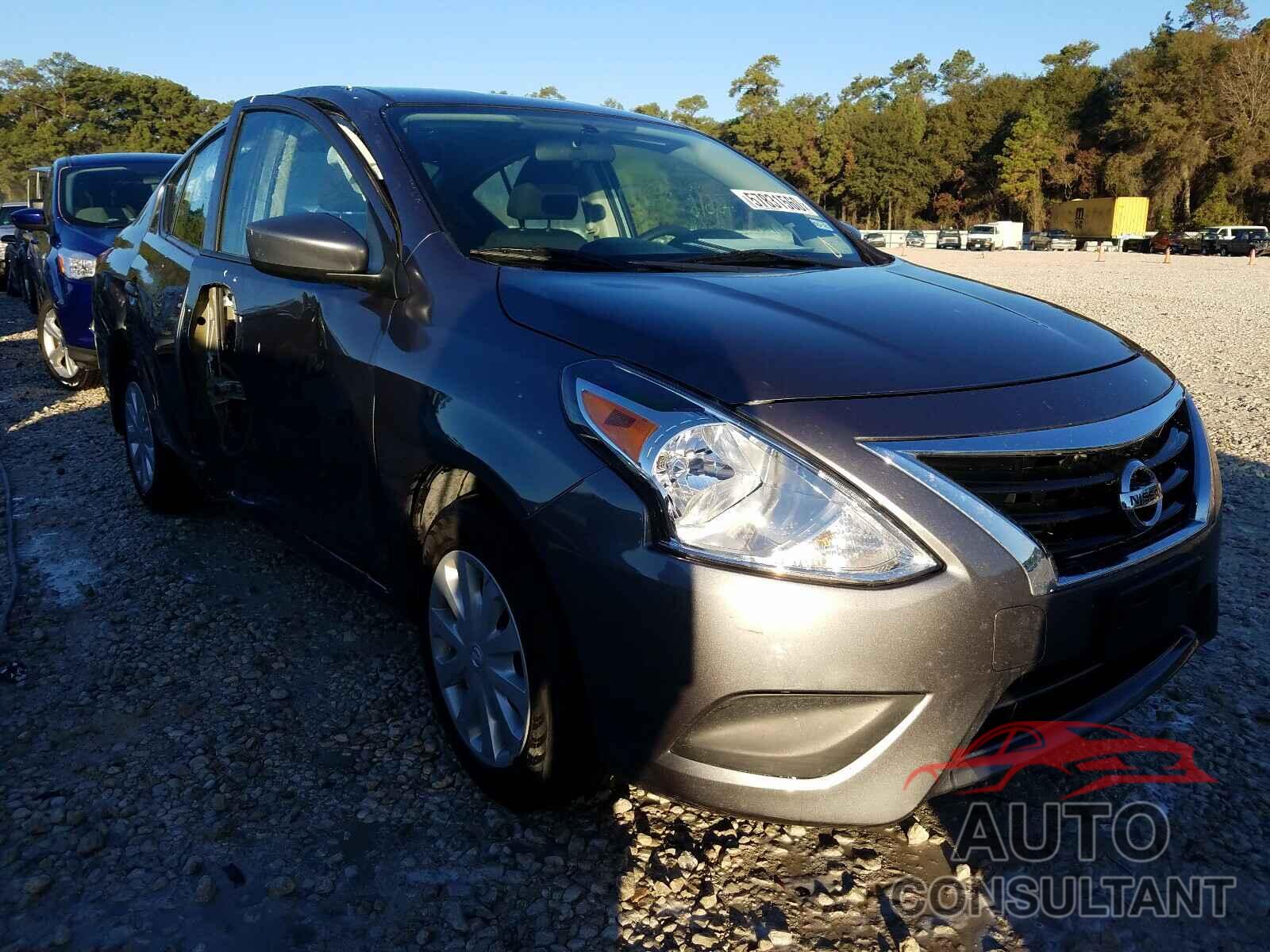 NISSAN VERSA 2018 - 3N1CN7AP3JL857102