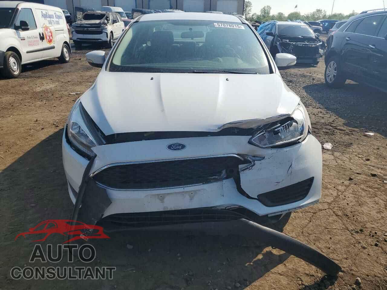 FORD FOCUS 2017 - 1FADP3F26HL313478