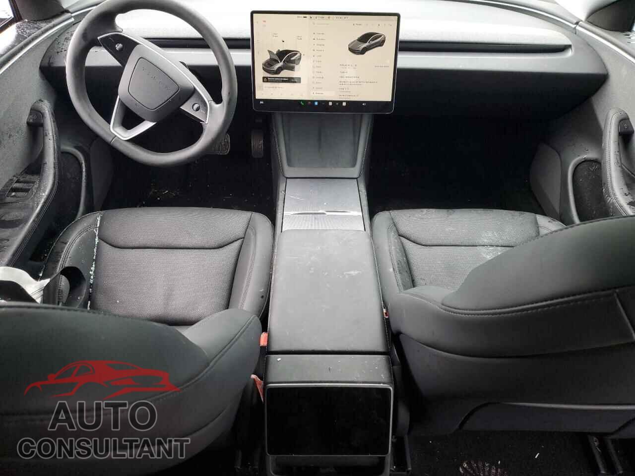 TESLA MODEL 3 2024 - 5YJ3E1EAXRF858354