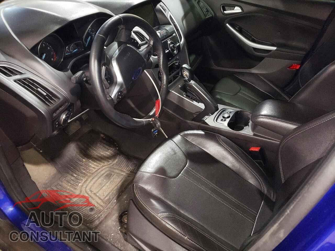 FORD FOCUS 2013 - 1FADP3F25DL185003