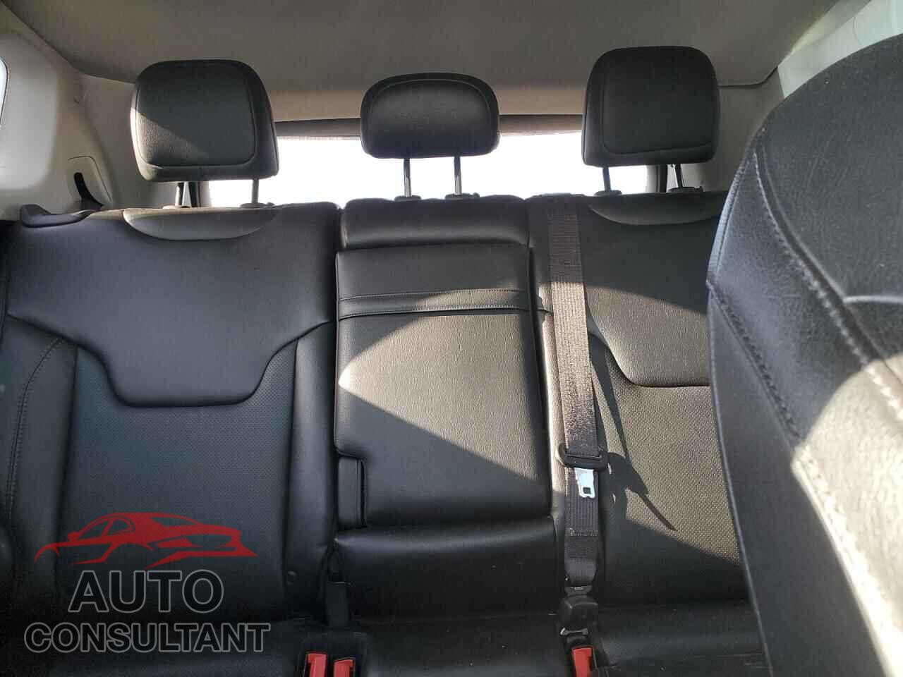 JEEP COMPASS 2019 - 3C4NJDCB6KT741184