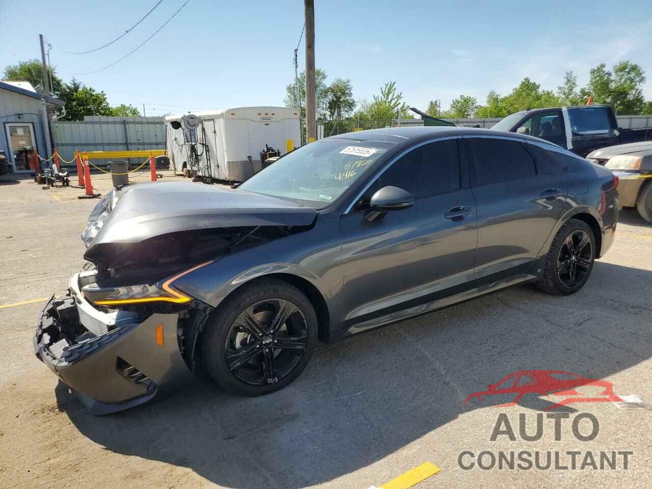 KIA K5 2022 - 5XXG34J29NG124416