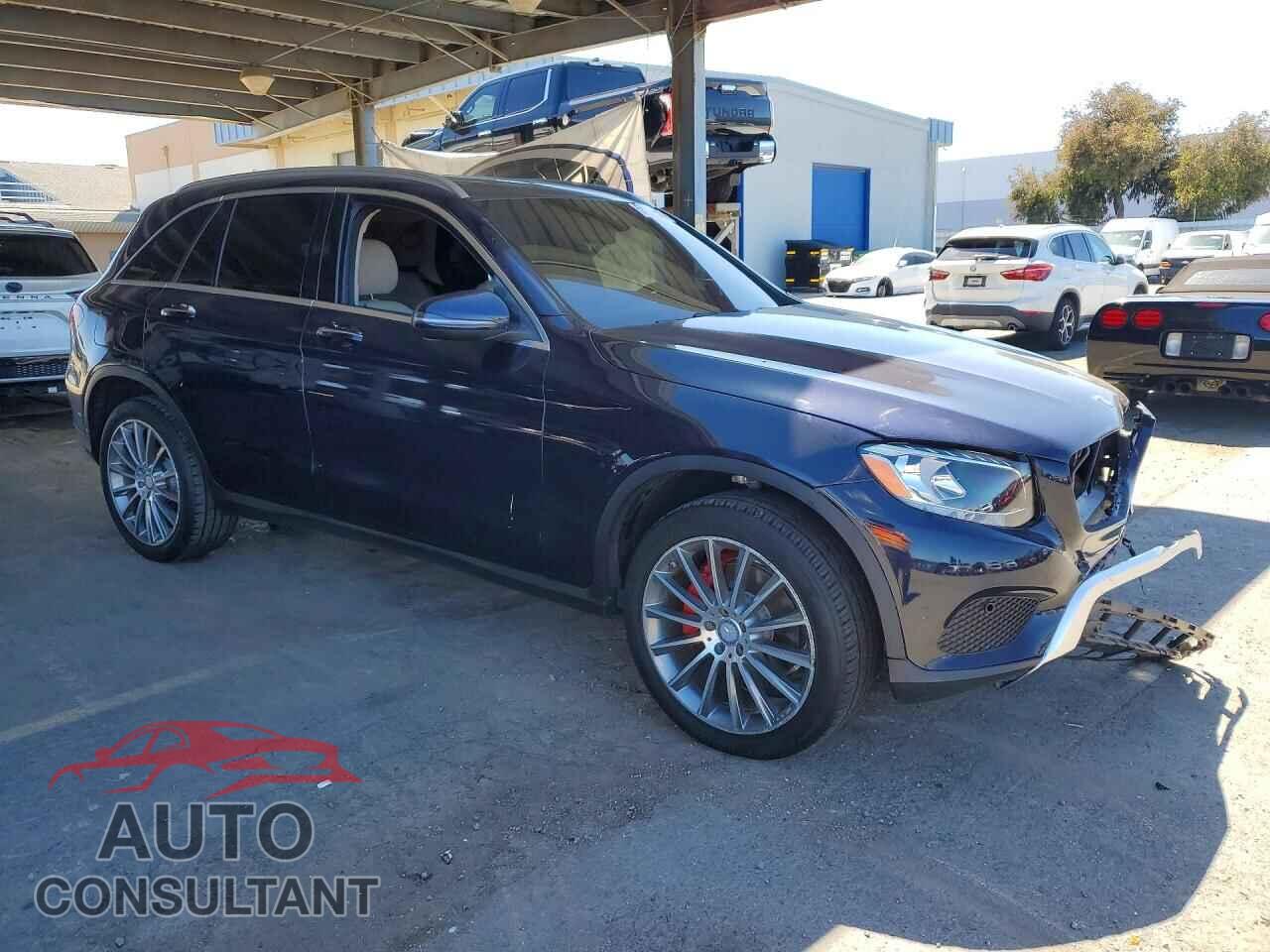MERCEDES-BENZ GLC-CLASS 2017 - WDC0G4KB7HF146271