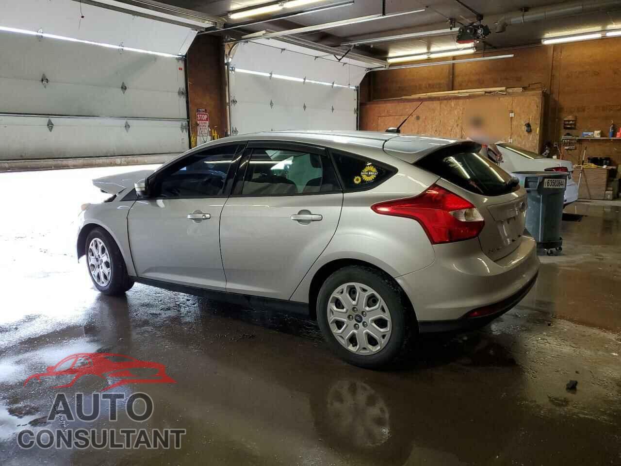 FORD FOCUS 2012 - 1FAHP3K22CL204533