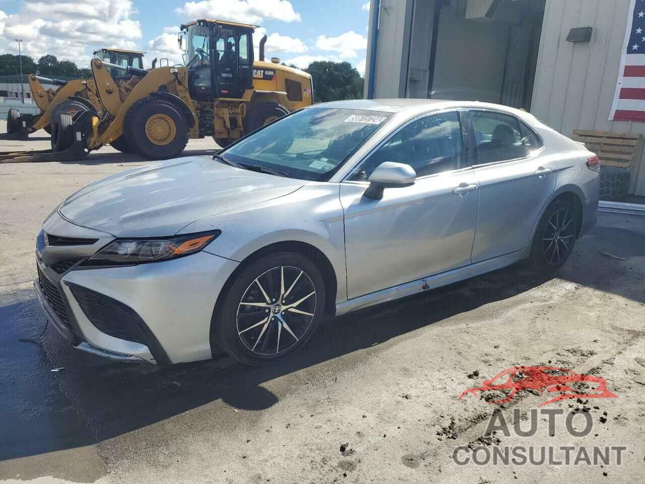 TOYOTA CAMRY 2021 - 4T1G11AK1MU467018