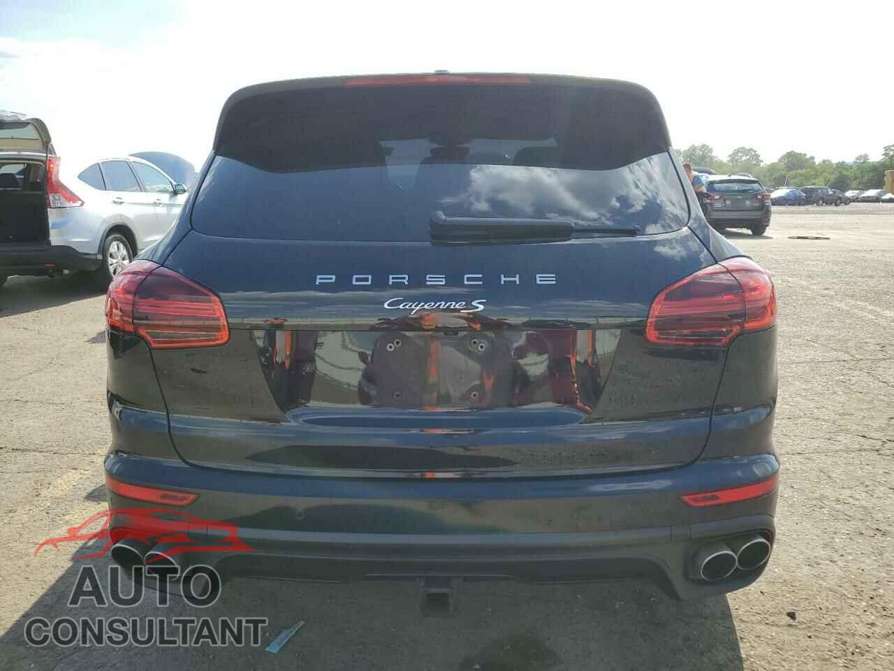 PORSCHE CAYENNE 2017 - WP1AB2A22HLA50675