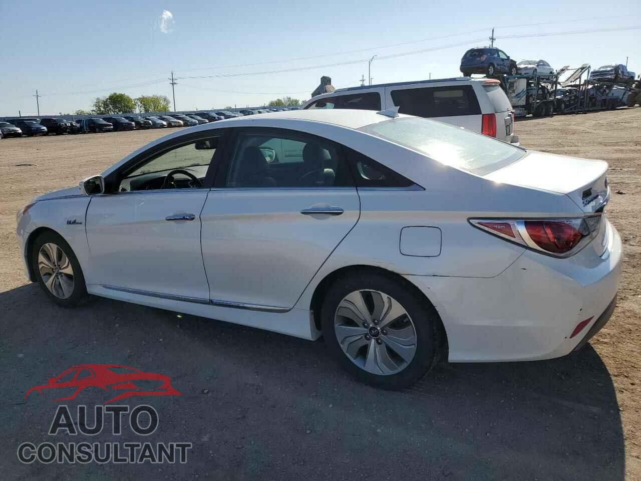 HYUNDAI SONATA 2013 - KMHEC4A42DA097302