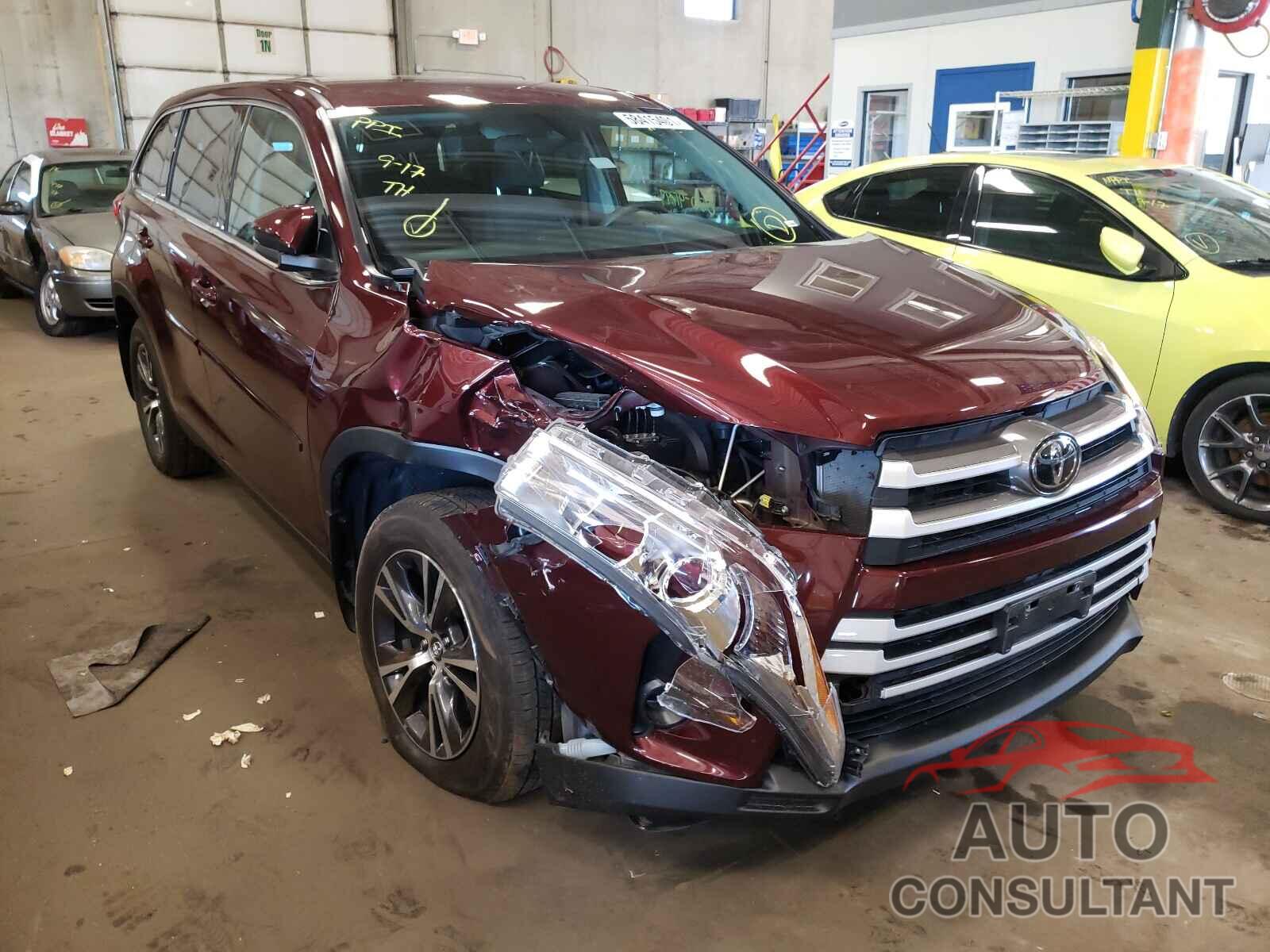 TOYOTA HIGHLANDER 2019 - 5TDBZRFH3KS921242