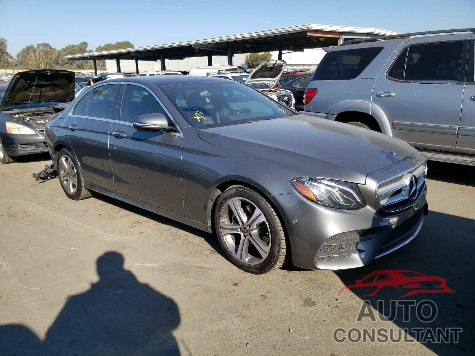 MERCEDES-BENZ E CLASS 2019 - WDDZF4JB1KA553367