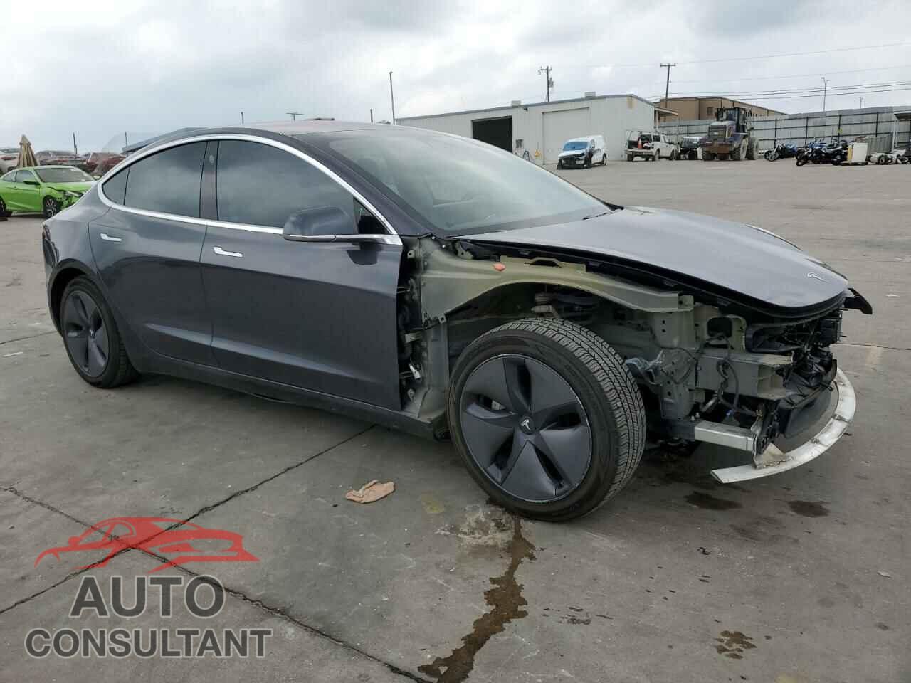 TESLA MODEL 3 2018 - 5YJ3E1EA4JF057911