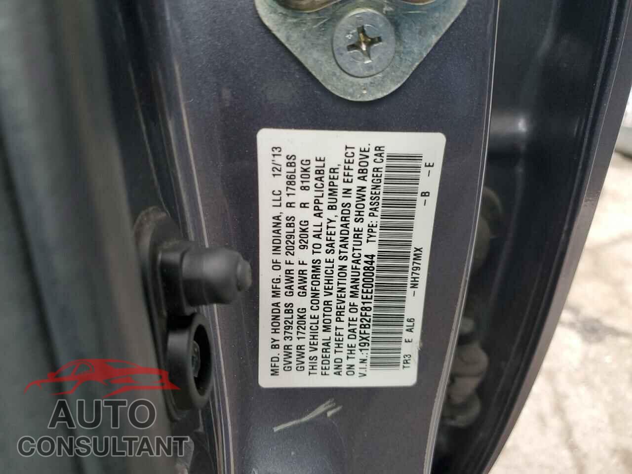 HONDA CIVIC 2014 - 19XFB2F81EE000844