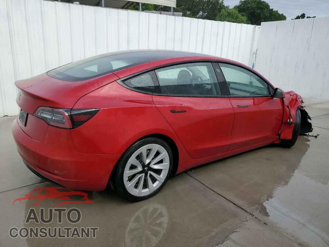 TESLA MODEL 3 2022 - 5YJ3E1EA4NF370771