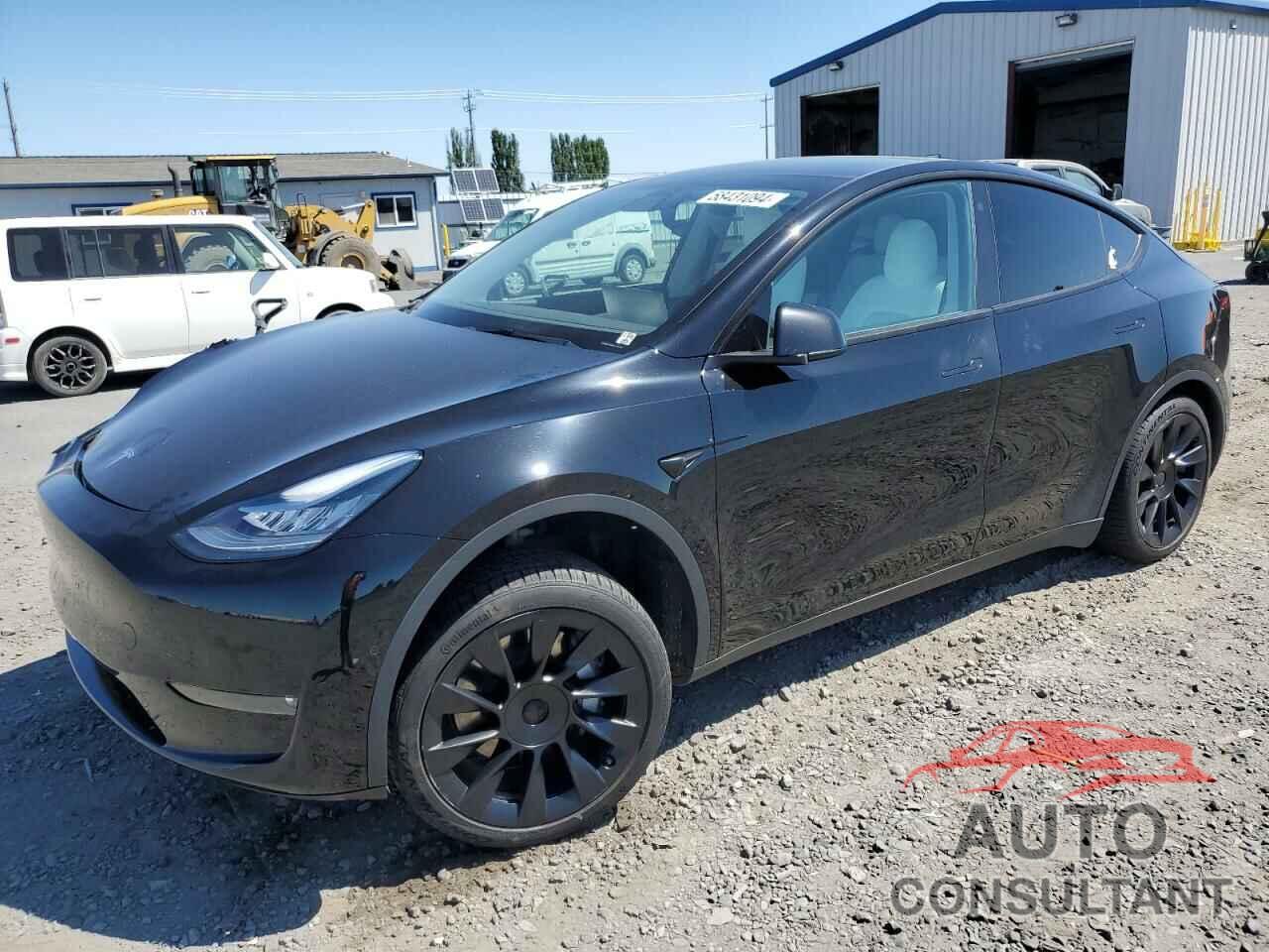 TESLA MODEL Y 2021 - 5YJYGAEE9MF251454