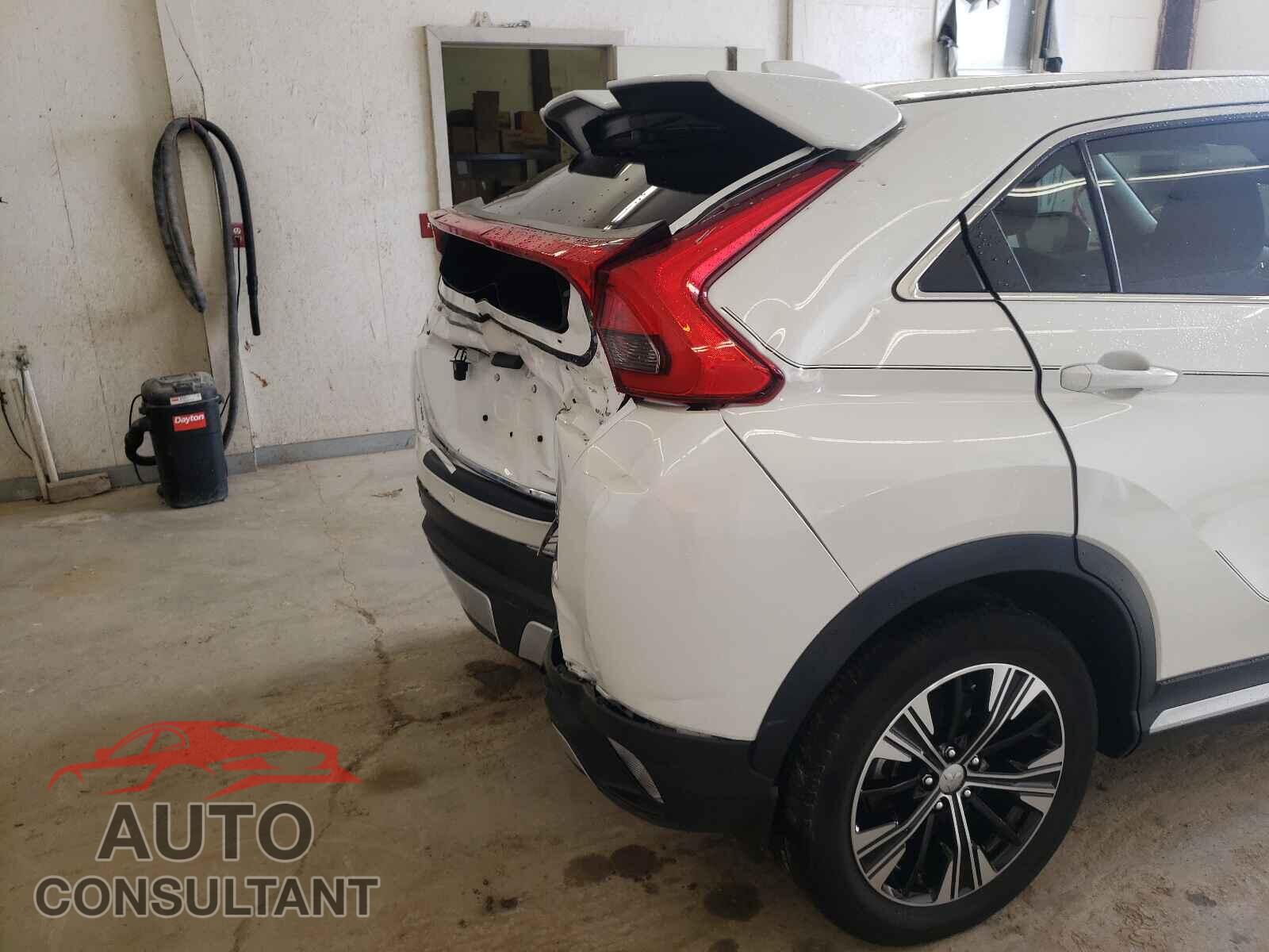 MITSUBISHI ECLIPSE 2019 - JA4AT5AA8KZ020876