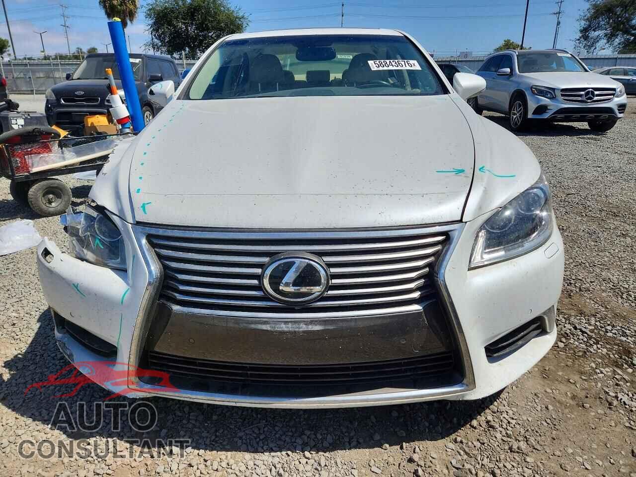 LEXUS LS460 2014 - JTHBL5EF8E5130482