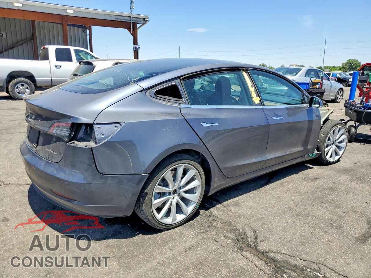 TESLA MODEL 3 2020 - 5YJ3E1EB7LF620137