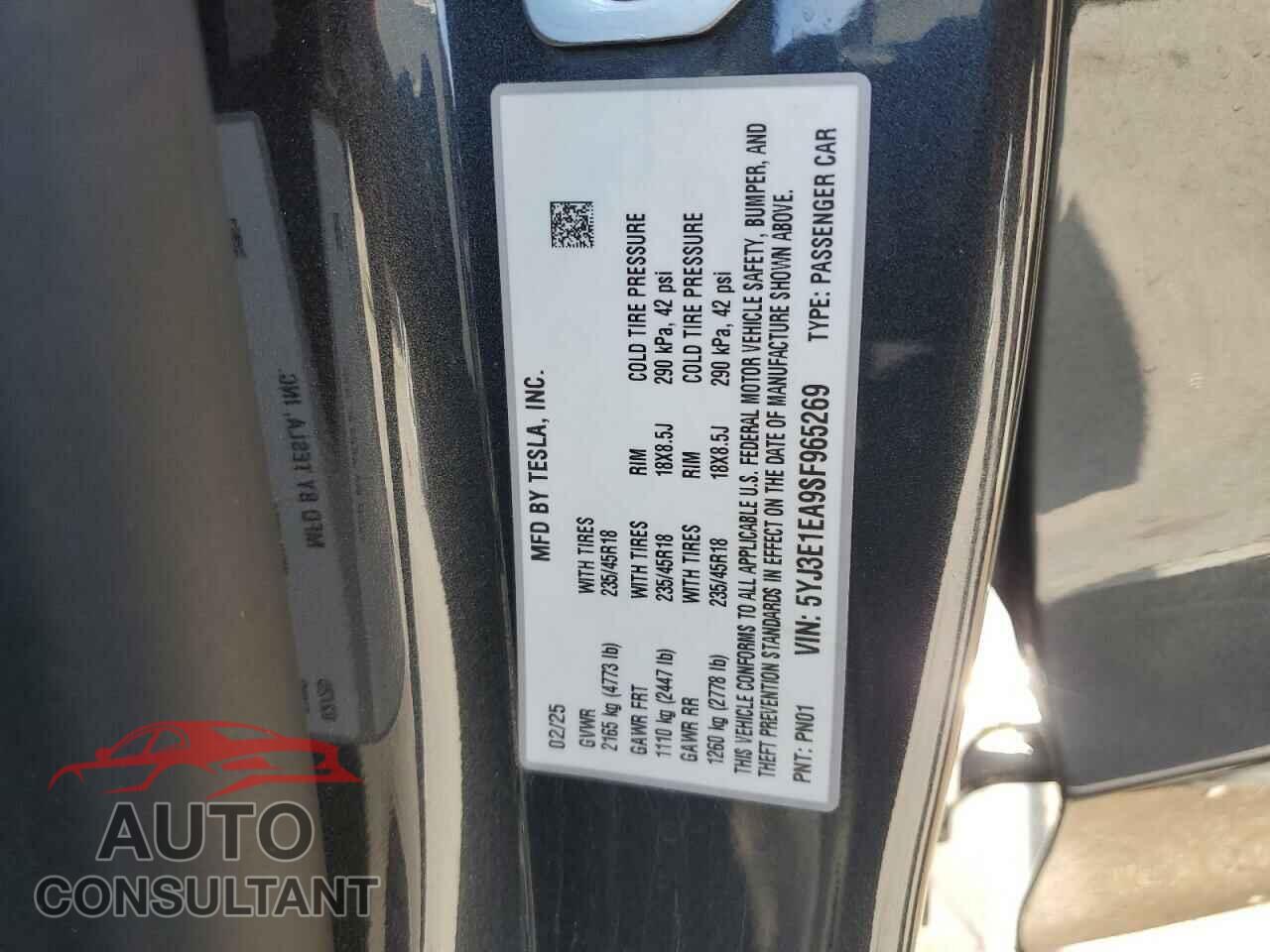 TESLA MODEL 3 2025 - 5YJ3E1EA9SF965269