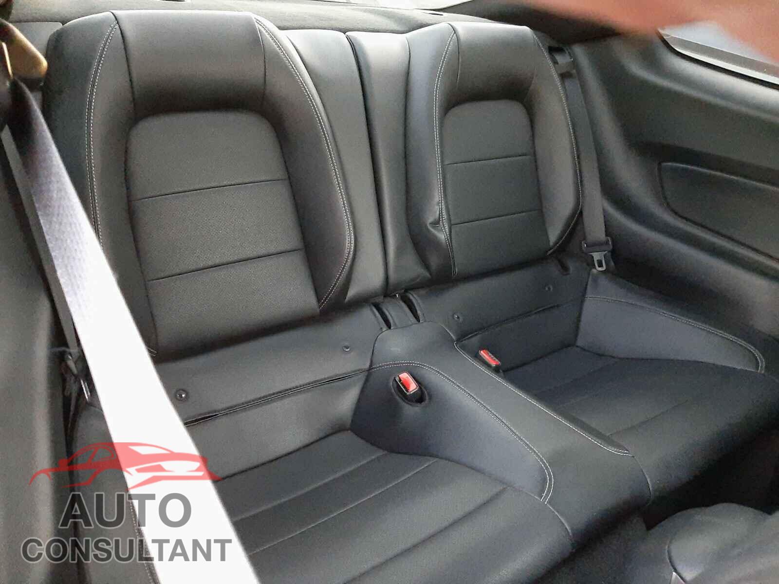 FORD MUSTANG 2017 - 1FA6P8TH7H5281983