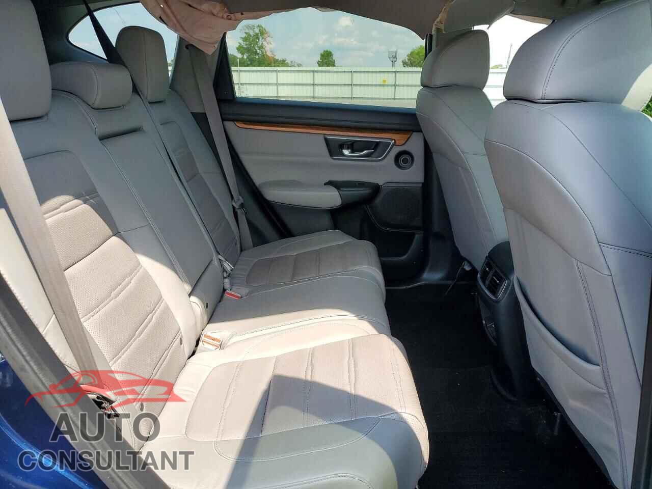 HONDA CRV 2017 - 5J6RW2H94HL032300