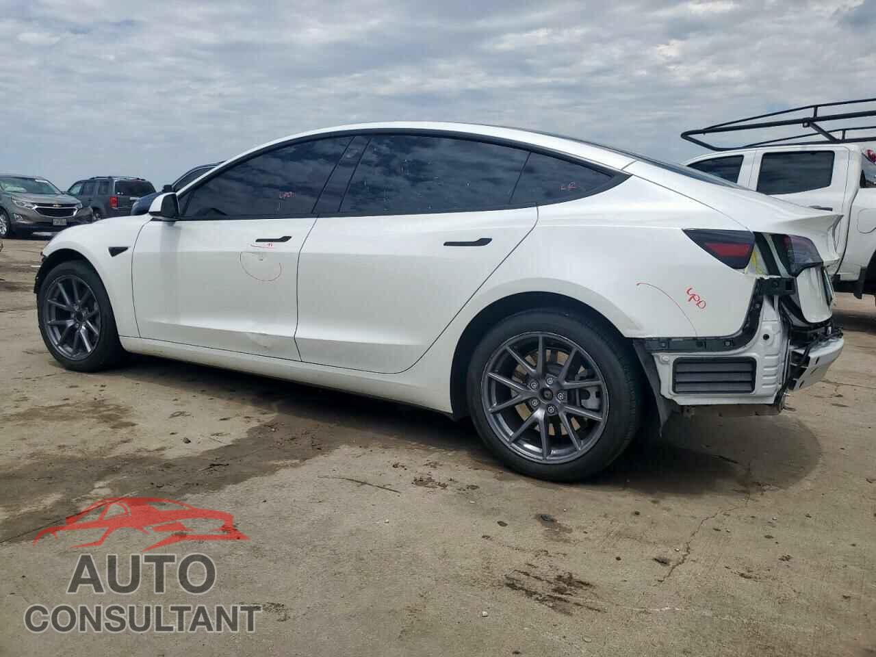TESLA MODEL 3 2023 - 5YJ3E1EB6PF596130