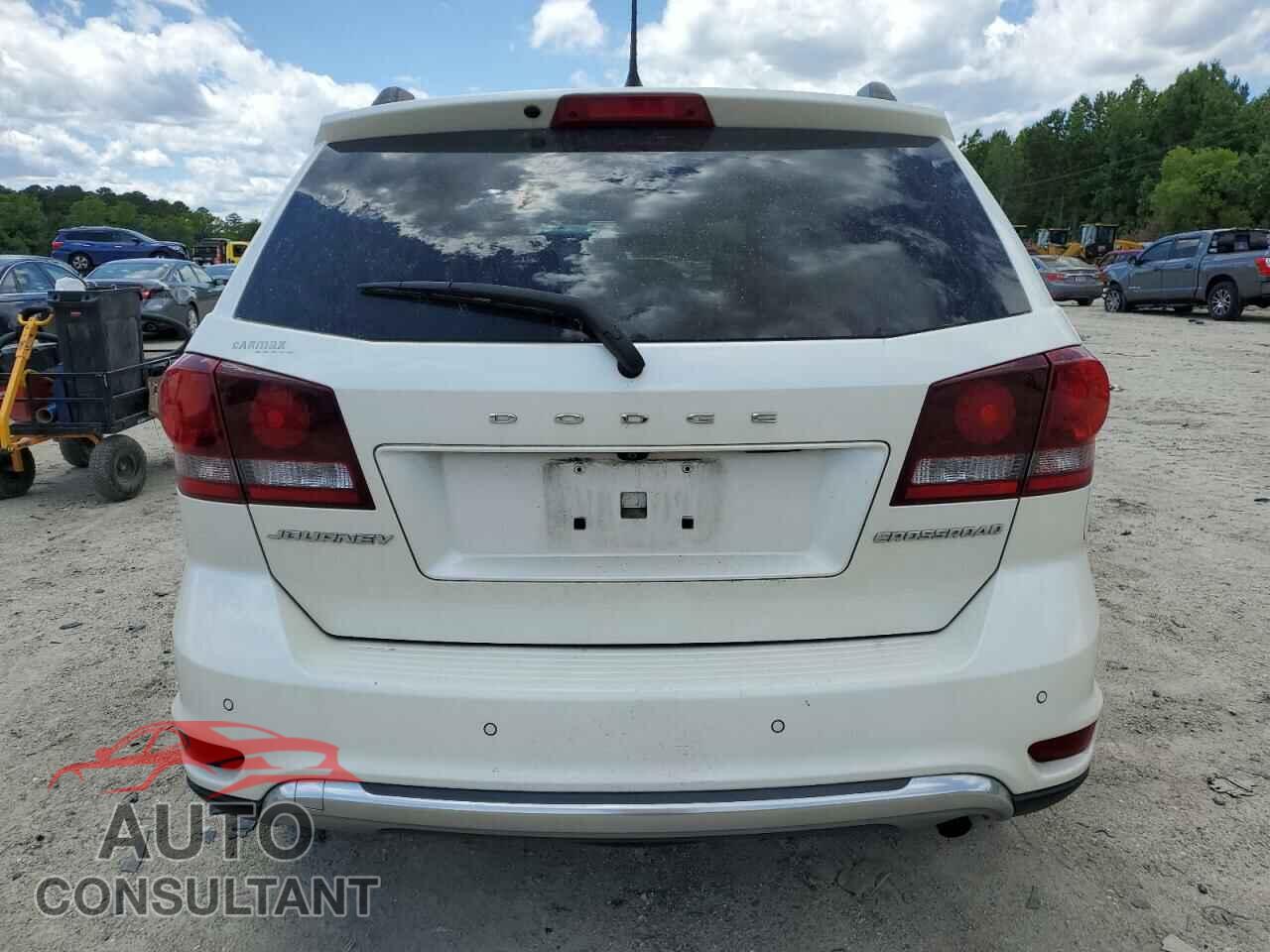 DODGE JOURNEY 2017 - 3C4PDCGB2HT551816