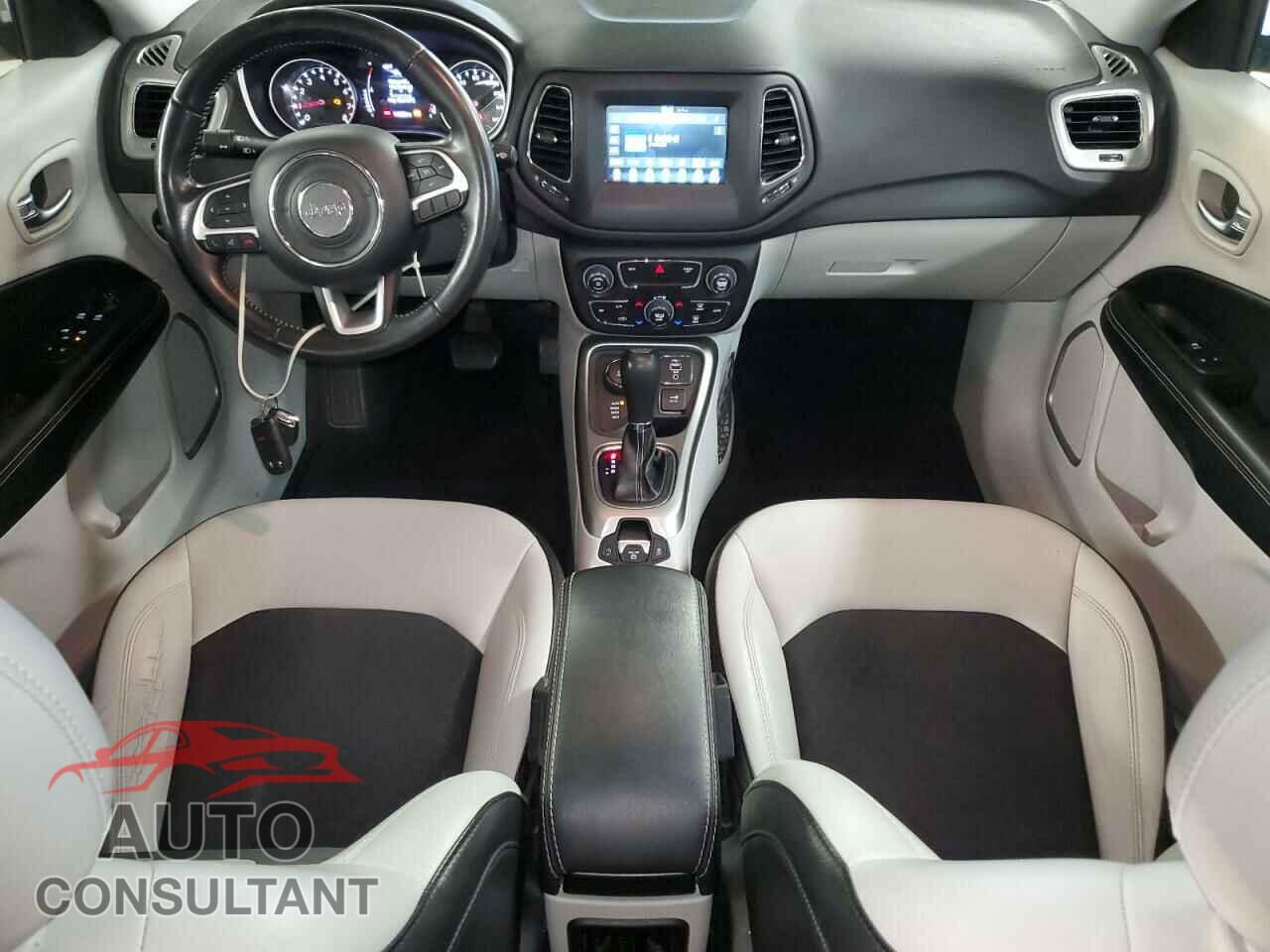 JEEP COMPASS 2019 - 3C4NJDBB9KT772804