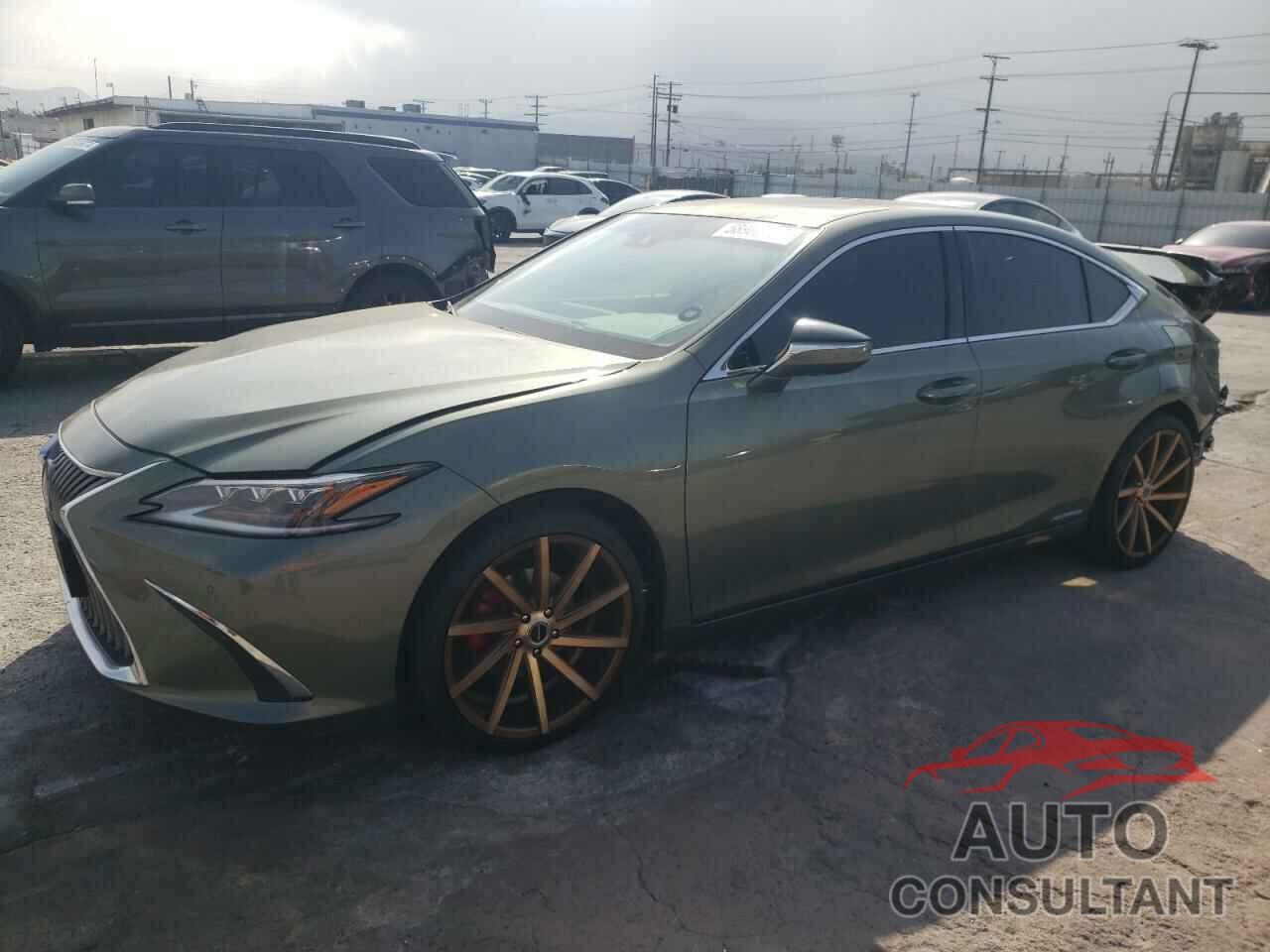 LEXUS ES300 2021 - 58AEA1C12MU004499