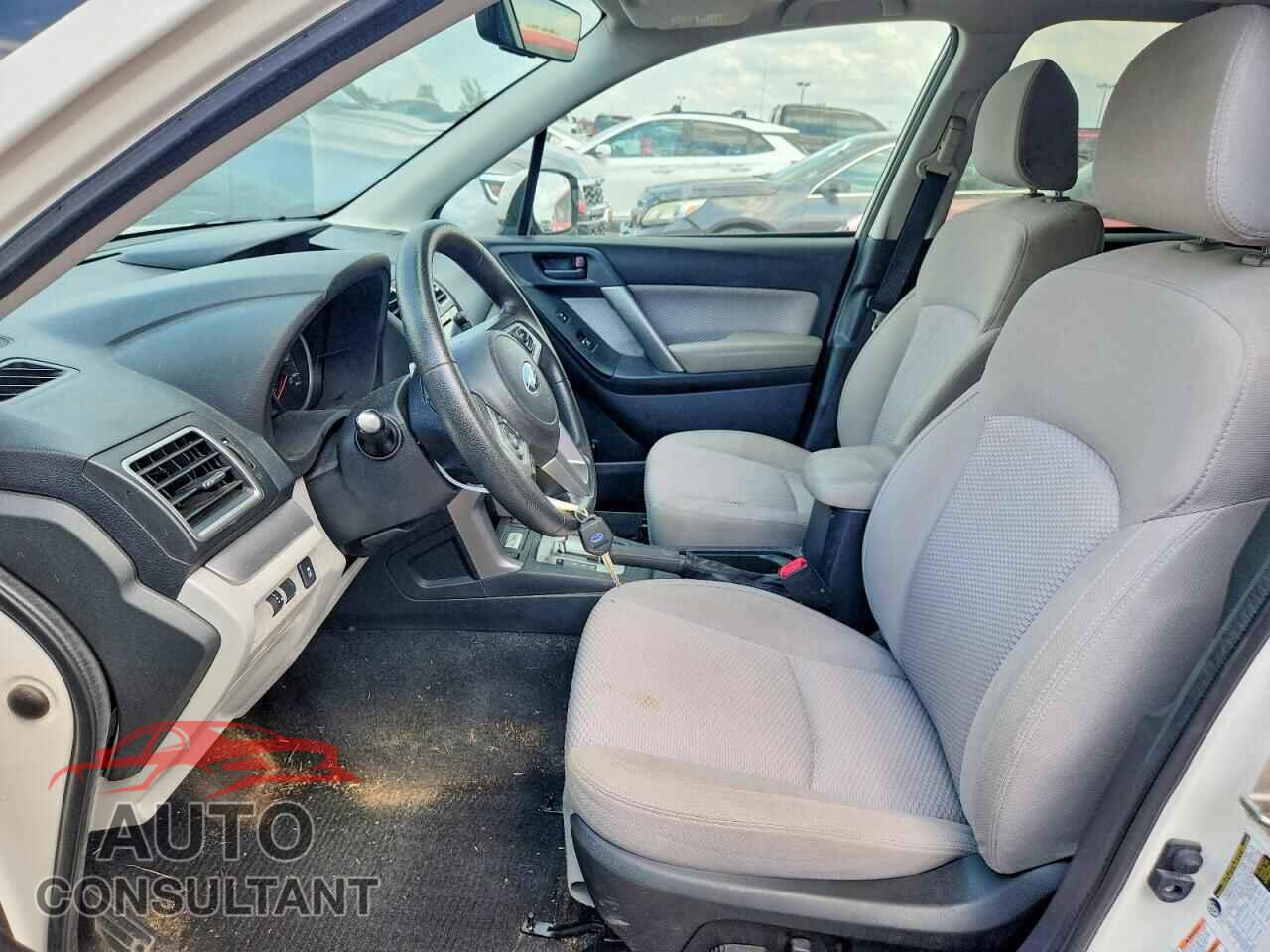 SUBARU FORESTER 2017 - JF2SJAEC0HH512189