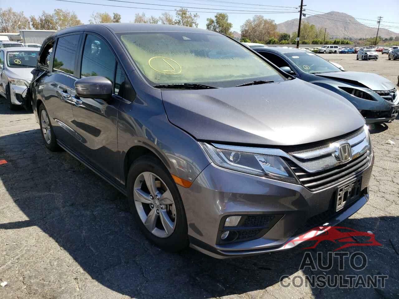 HONDA ODYSSEY 2018 - 5FNRL6H54JB052994