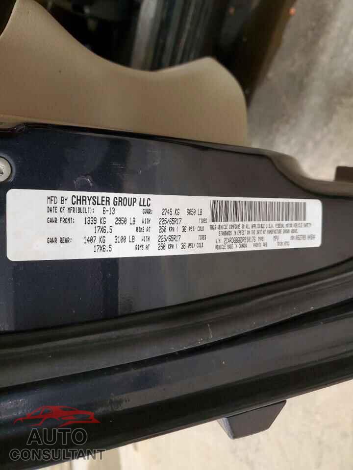 DODGE CARAVAN 2013 - 2C4RDGBG6DR810176