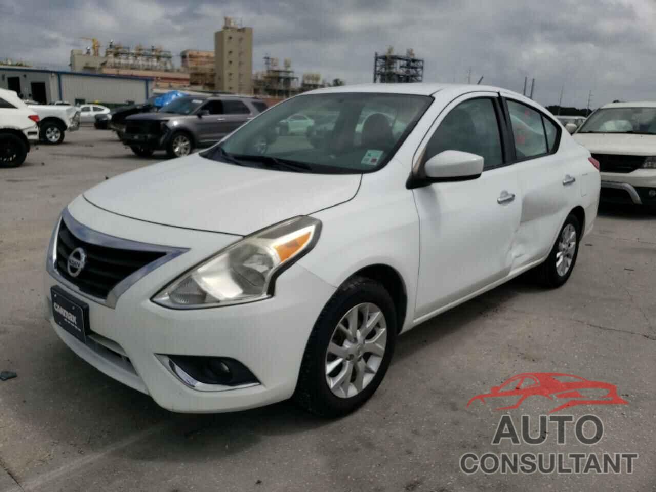 NISSAN VERSA 2018 - 3N1CN7AP1JL874934