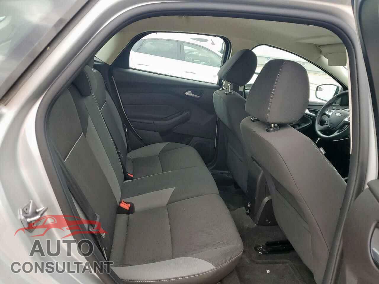 FORD FOCUS 2013 - 1FADP3K21DL306972