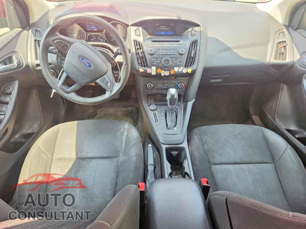 FORD FOCUS 2015 - 1FADP3F21FL353237