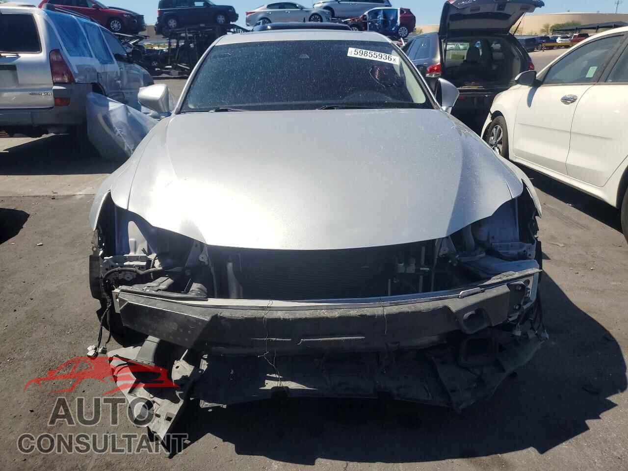 LEXUS IS 2017 - JTHBA1D25H5041793