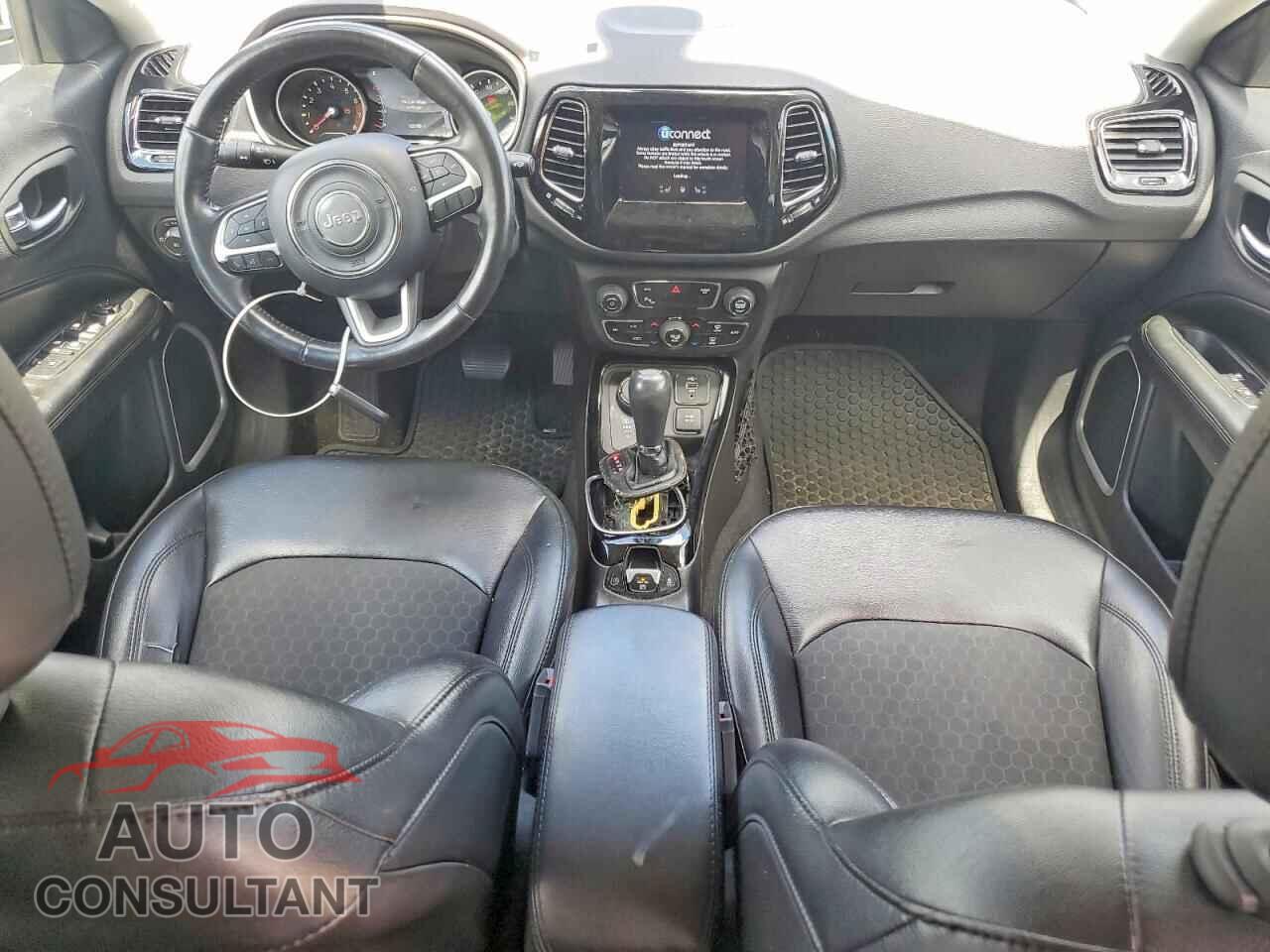 JEEP COMPASS 2019 - 3C4NJDBB1KT724097