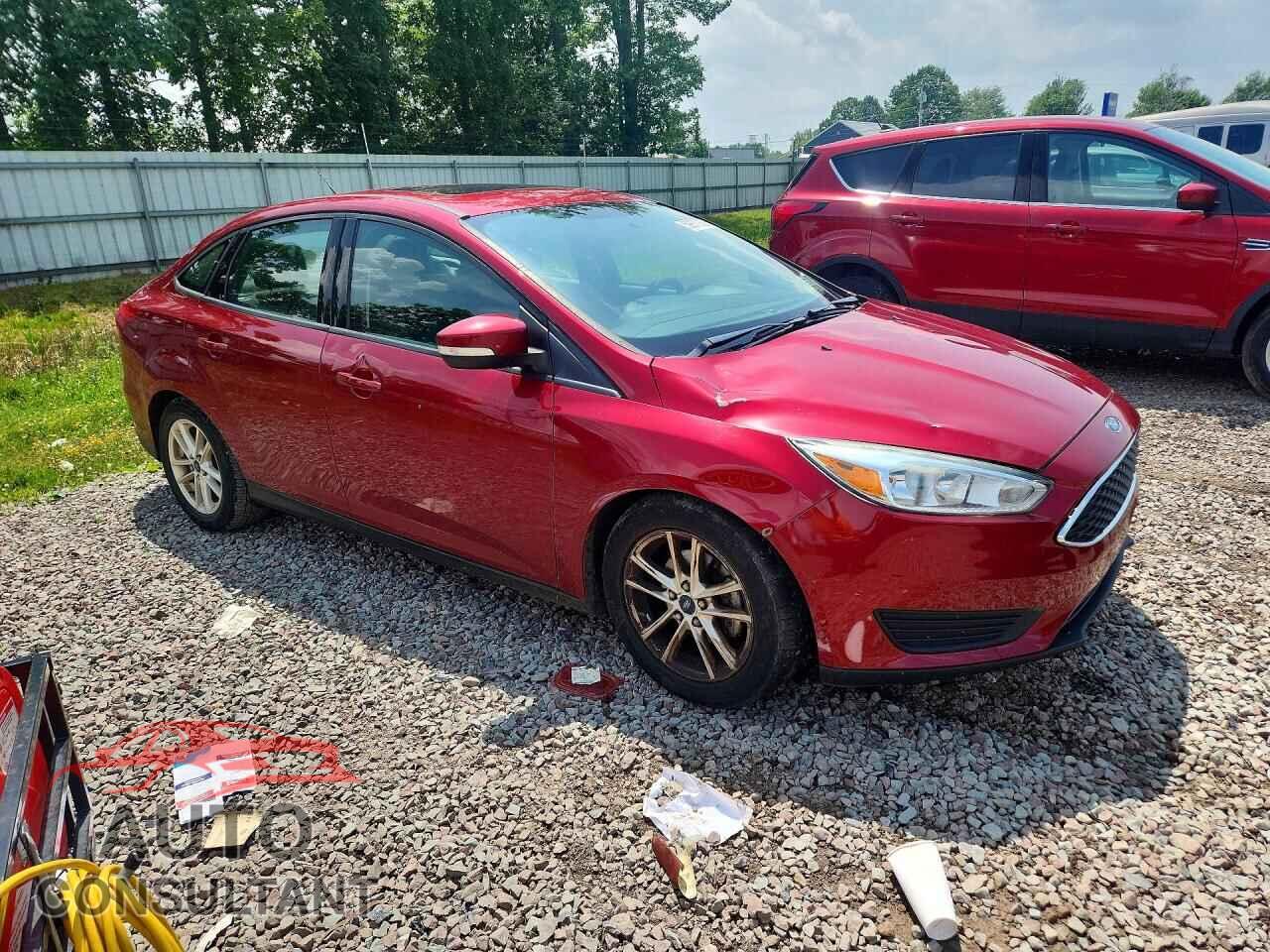 FORD FOCUS 2015 - 1FADP3F21FL353237