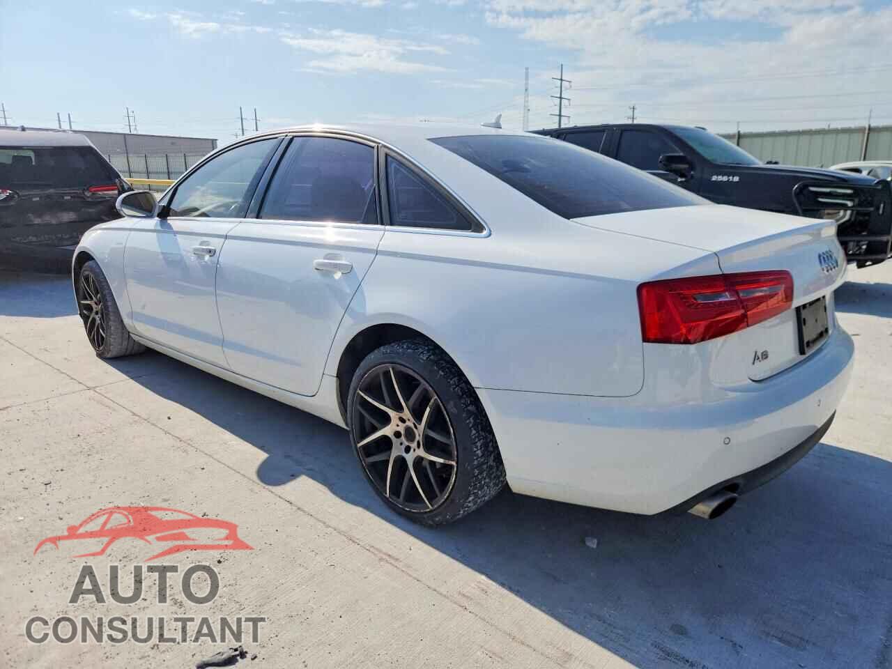 AUDI A6 2012 - WAUDFAFC5CN146549