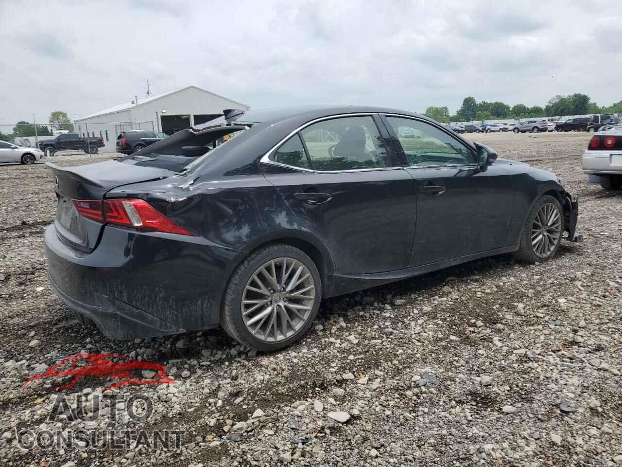 LEXUS IS 2015 - JTHCF1D28F5017233