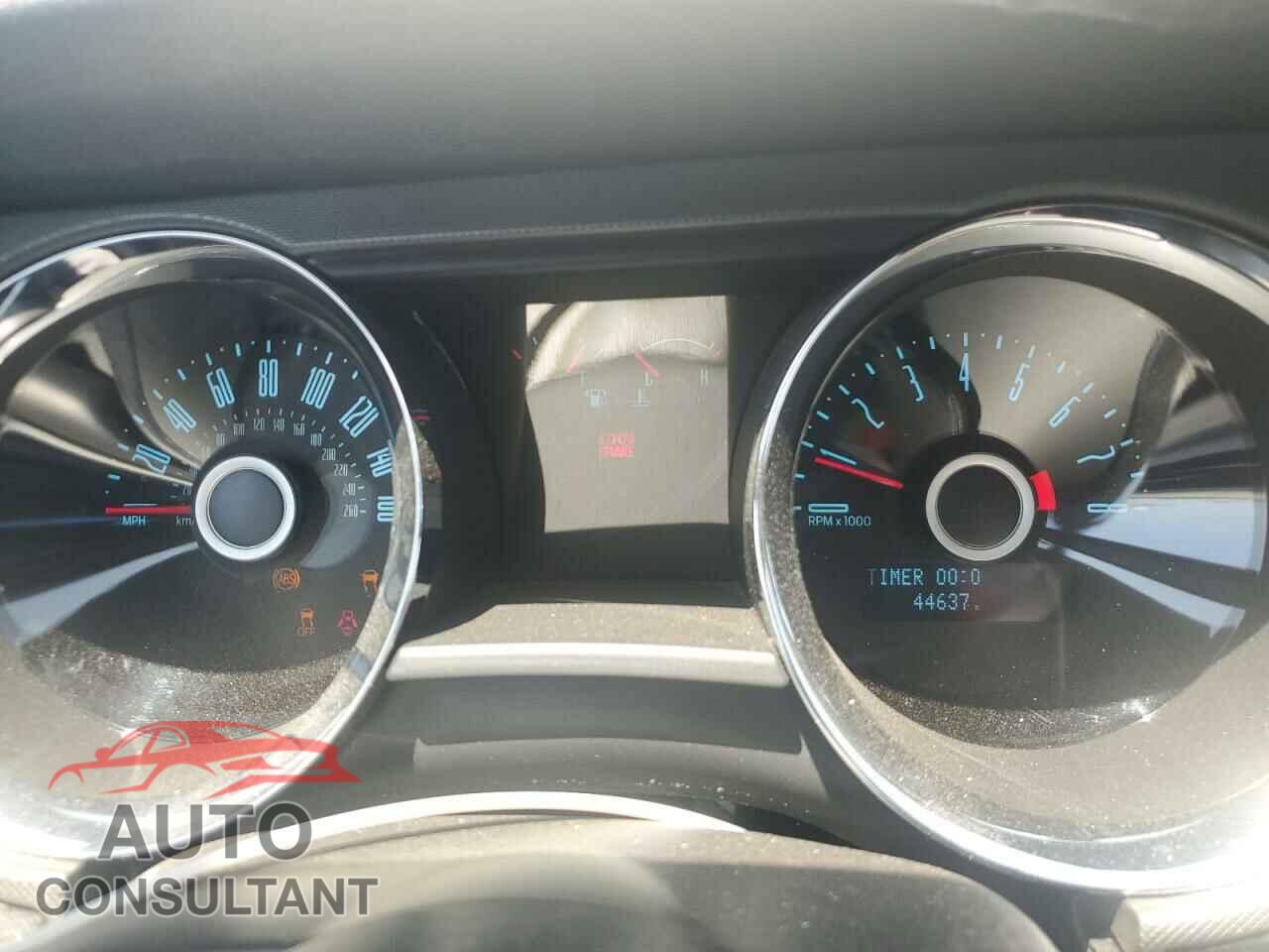 FORD MUSTANG 2014 - 1ZVBP8CF2E5310287