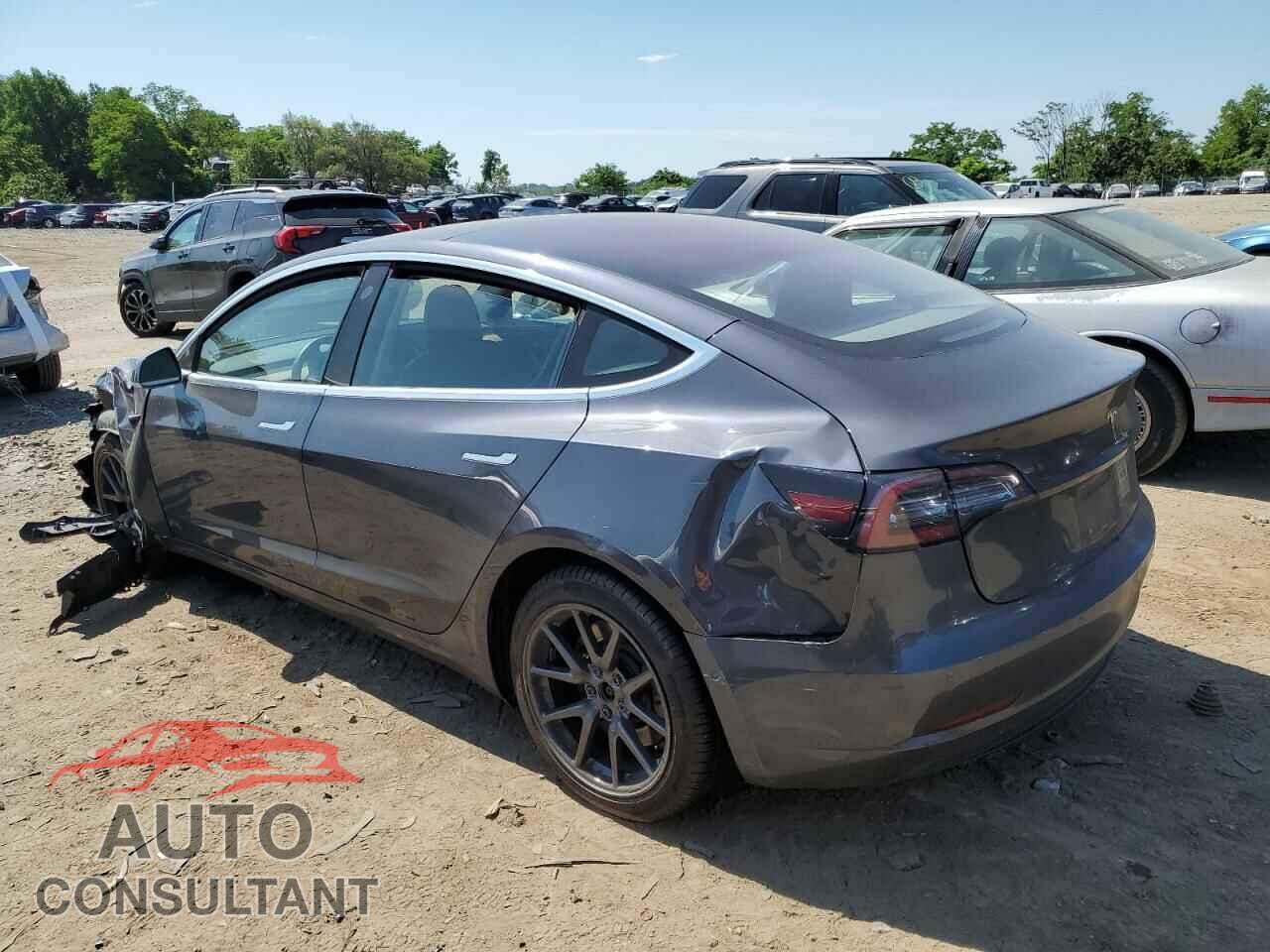 TESLA MODEL 3 2018 - 5YJ3E1EA1JF012733