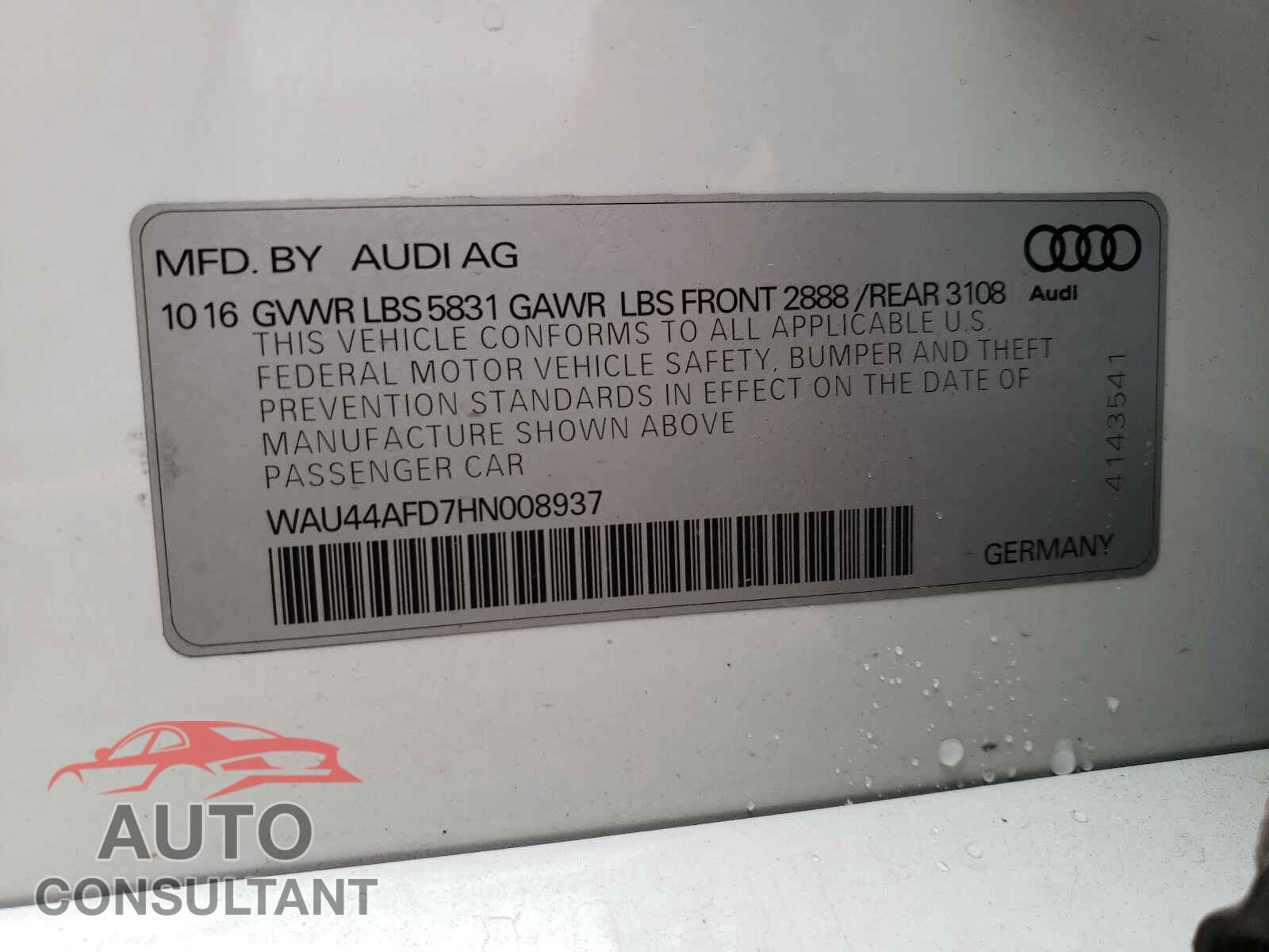 AUDI A8 2017 - WAU44AFD7HN008937