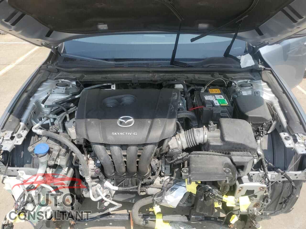 MAZDA 3 2019 - 3MZBPABL9KM113945