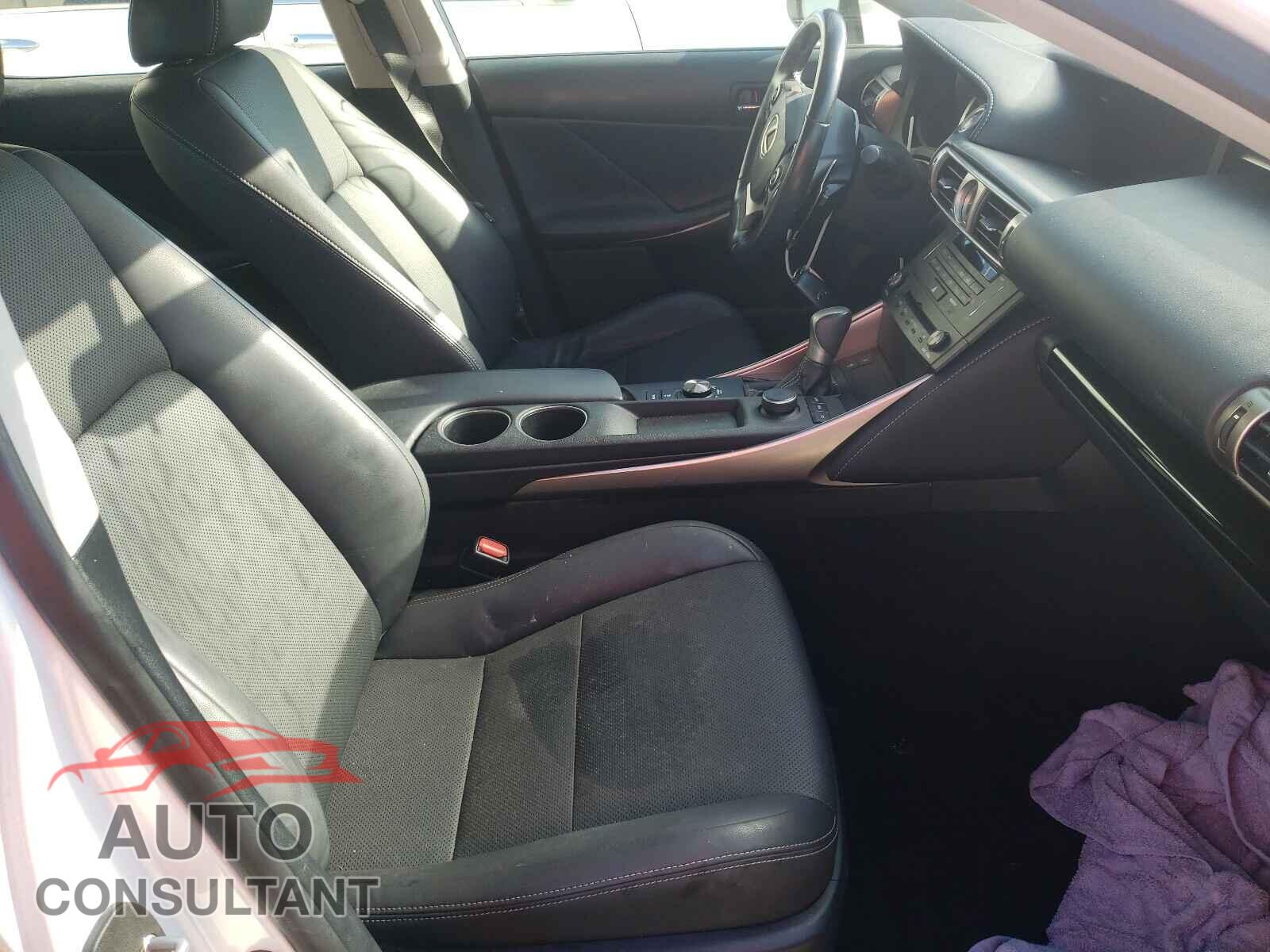LEXUS IS 2016 - JTHCM1D27G5013293