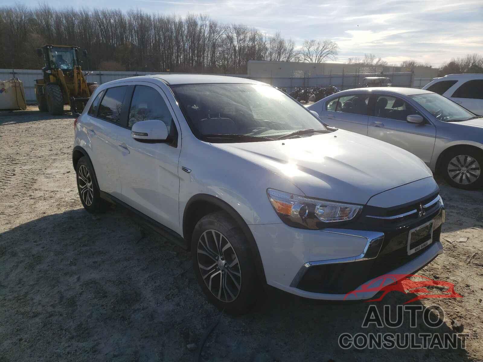 MITSUBISHI OUTLANDER 2019 - JA4AP3AU5KU028305